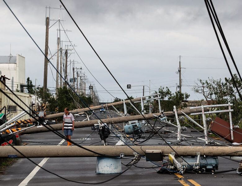 По Тайваню вдарив потужний тайфун: двоє загиблих та 500 потерпілих