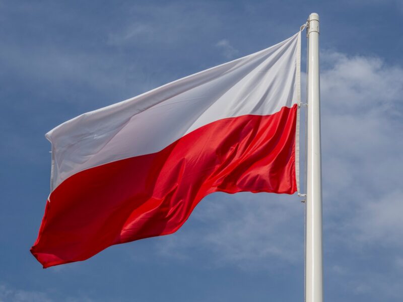 Польща закликала громадян виїхати з Росії