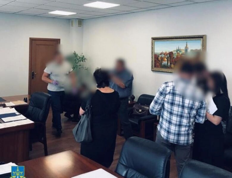 Посадовці Київщини привласнили 4, 6 млн на відновленні житла