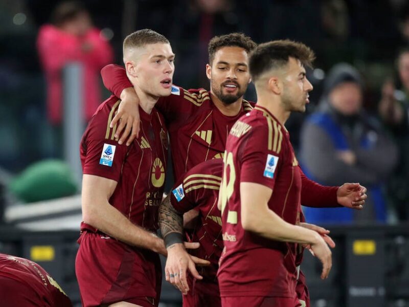 Посередники пропонують Довбика іншому топ-клубу Серії А