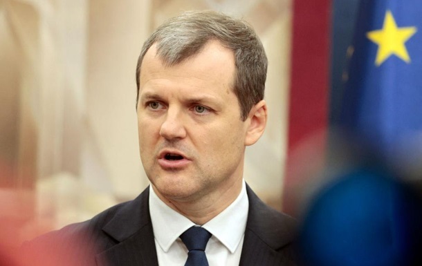 Прем’єр-міністр Литви подав у відставку