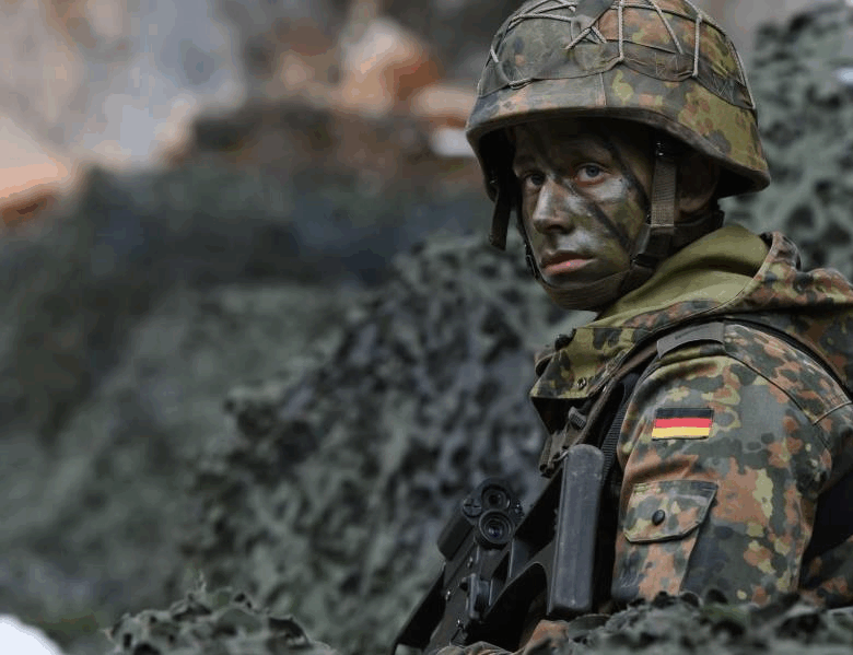 Президент ФРН закликав ввести обов’язковий призов