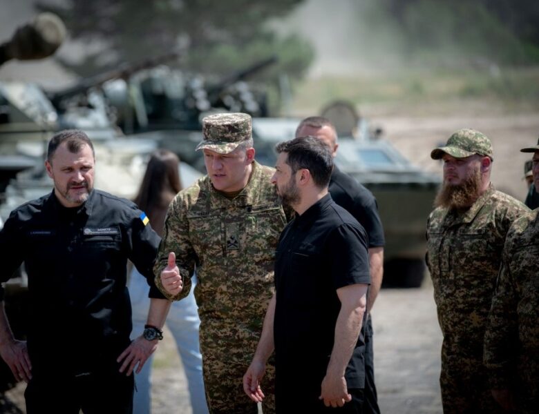 Президент відвідав тренувальну базу Нацгвардії