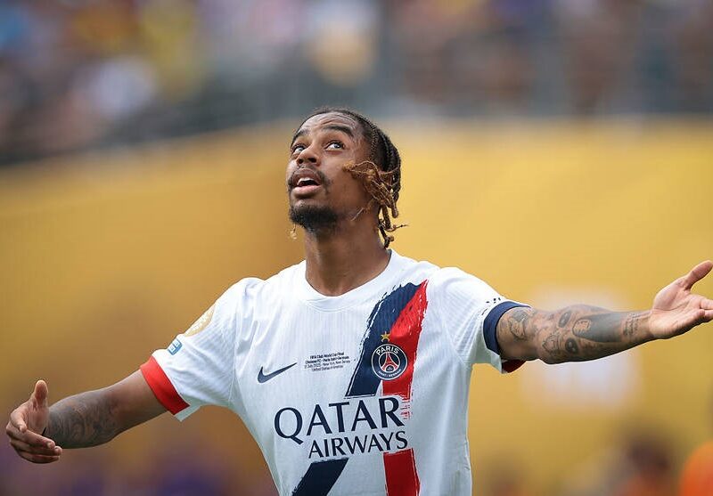 ПСЖ активно просуває новий контракт для свого 22-річного нападника