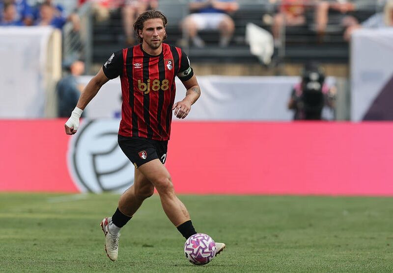 ПСЖ прискорює процес підписання українського захисника