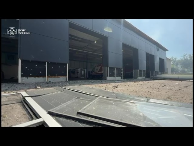 Пожежна частина в Києві під ударом: обійшлося без жертв