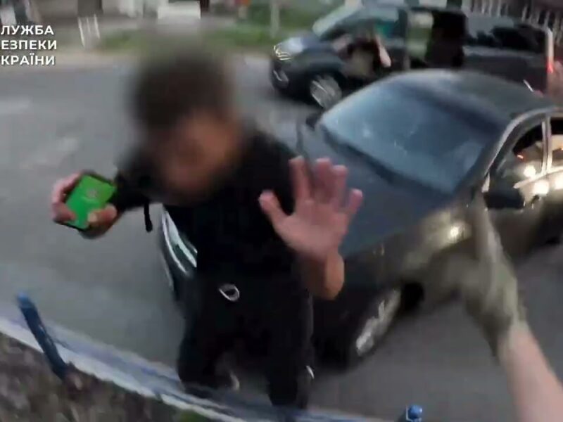 СБУ затримала агентів фсб, які готували подвійний теракт біля обласного ТЦК у Миколаєві