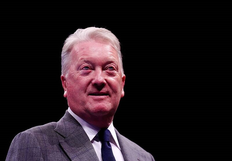 Реванш Усик – Дюбуа: стала відома кількість проданих квитків