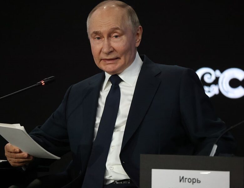 Рейтинг Путіна впав до мінімуму з 2022-го