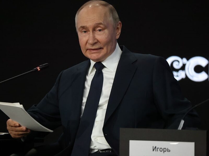 Рейтинг Путіна впав до мінімуму з 2022-го