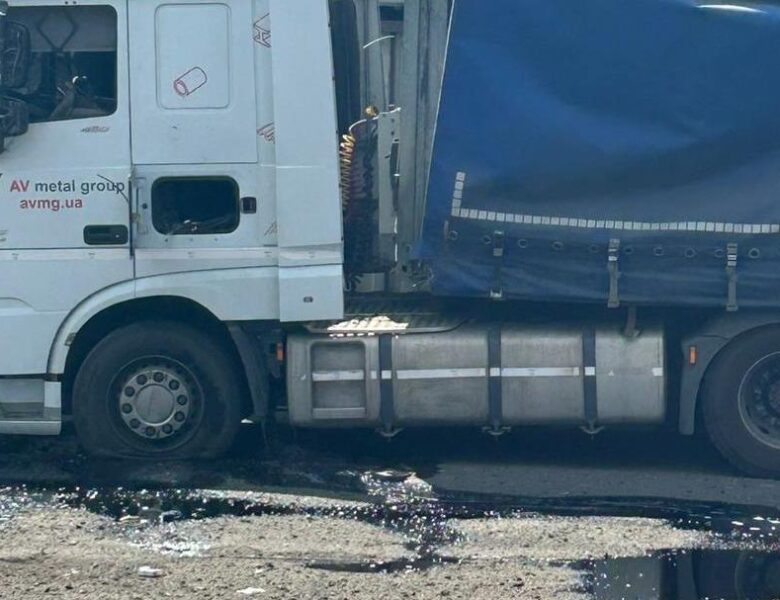 РФ вдарила ракетами по порту Одеси, є загиблі та поранені