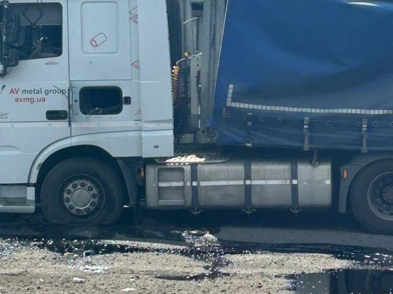 РФ вдарила ракетами по порту Одеси, є загиблі та поранені