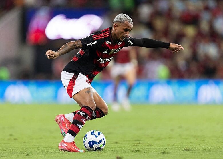 Рома завершує підписання бразильського захисника