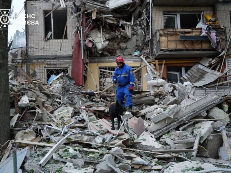 Росіяни атакували Київ реактивними шахедами – глава МВС