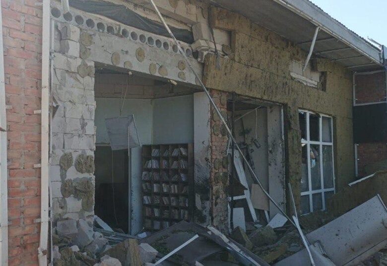 Росіяни атакували медзаклад на Херсонщині: є жертва і поранені