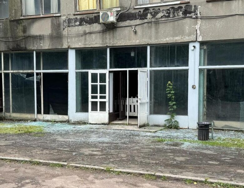 Росіяни пошкодили кіностудію Довженка в Києві