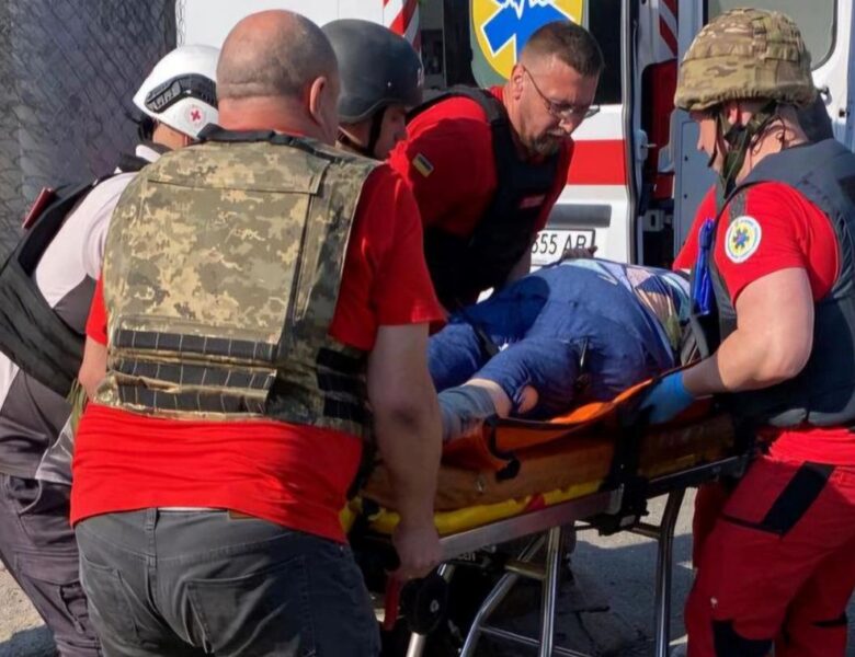 Росіяни вдарили з артилерії по Нікополю, є жертви