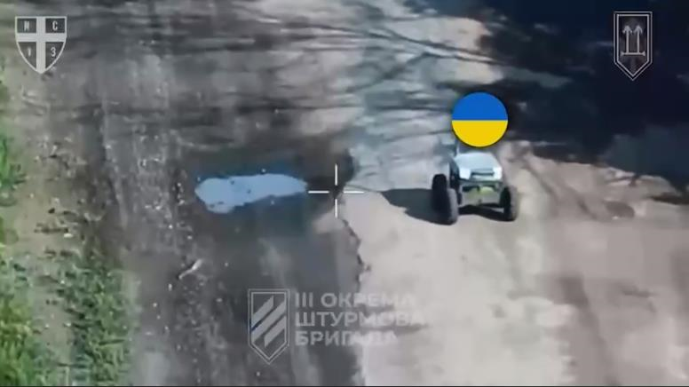 Росіяни здались в полон наземним роботам