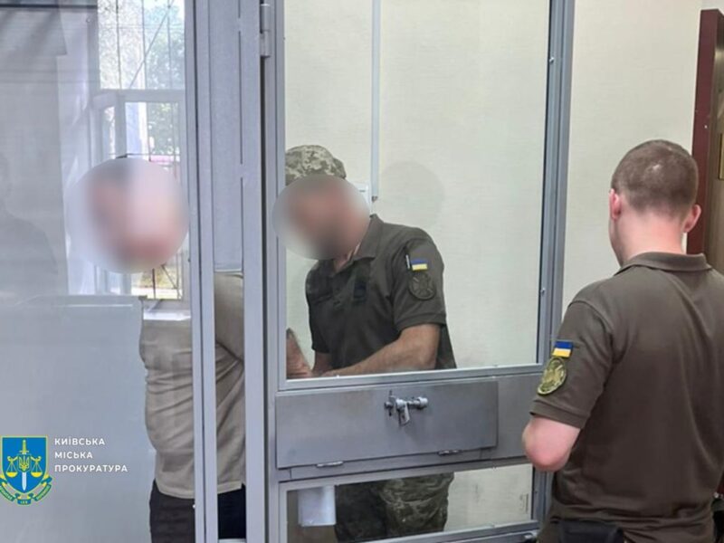 Розкрадав кошти з фонду допомоги тяжкохворим: арештовано посадовця КМДА