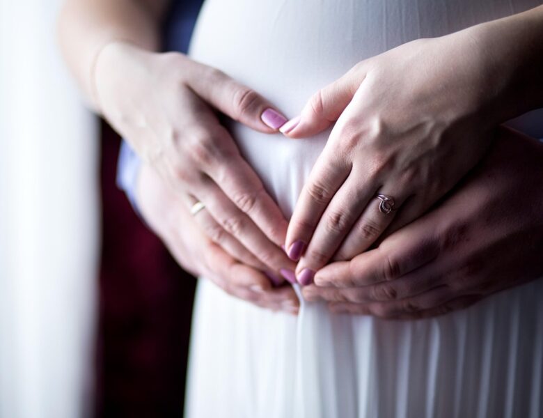 ШІ допоміг завагітніти жінці після 18 років спроб