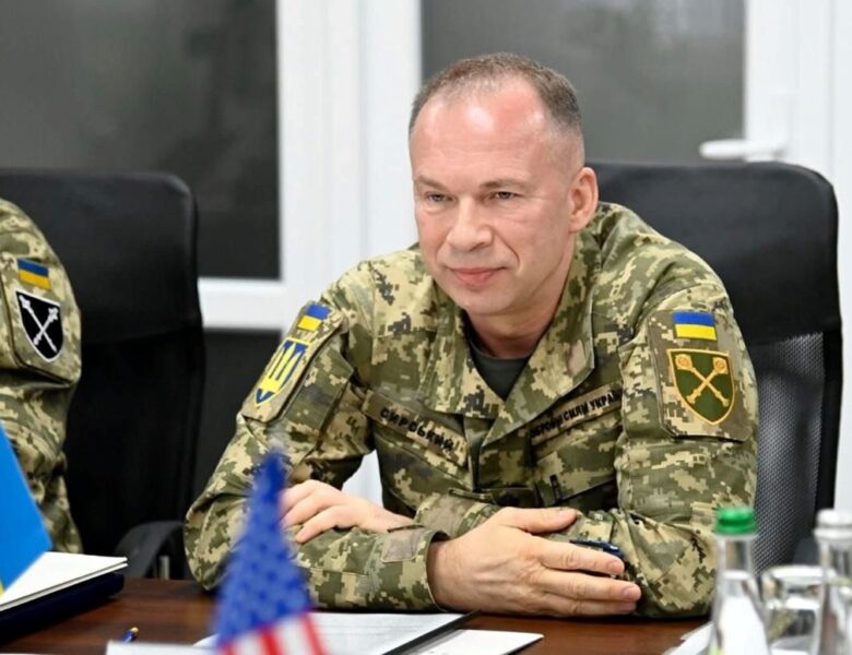 Сирський привітав українських медиків зі святом