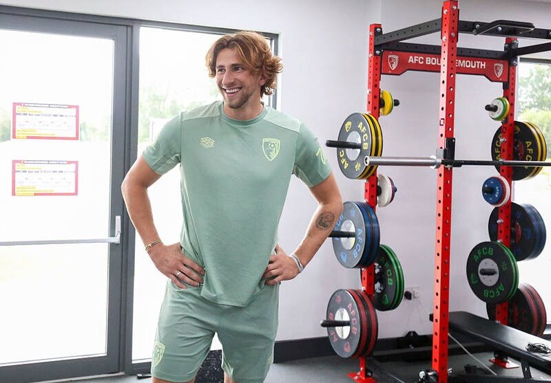 Ставки зростають: ПСЖ змінив умови трансферу Забарного