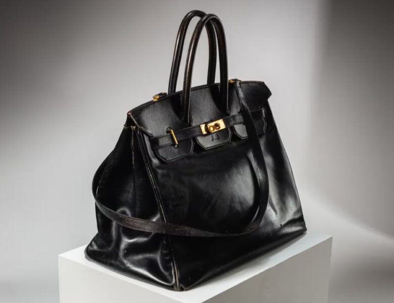 Сумку Джейн Біркін продали на аукціоні за €8,6 мільйона