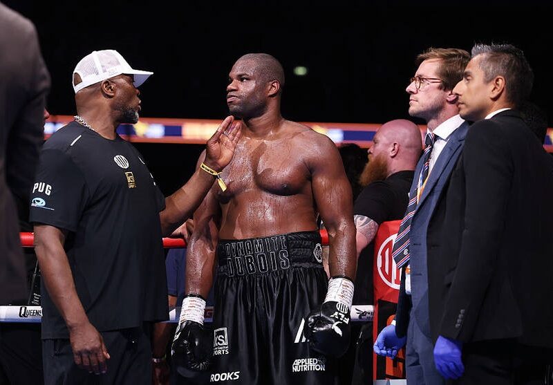 Так склалося: Тренер Дюбуа розібрав його бій з Усиком