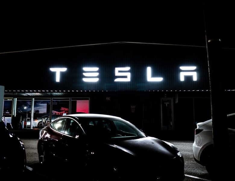 Tesla втратила мільярди доларів через продаж 75% своїх біткоїнів