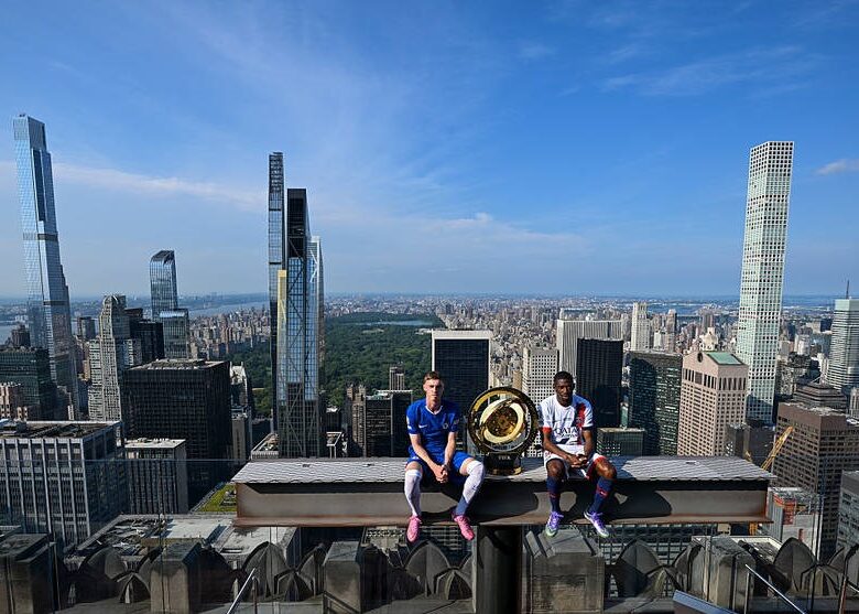 Ті, що підкорили висоту: Дембеле та Палмер узяли участь у фотосесії