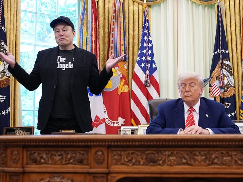 Трамп задумався над депортацією Маска