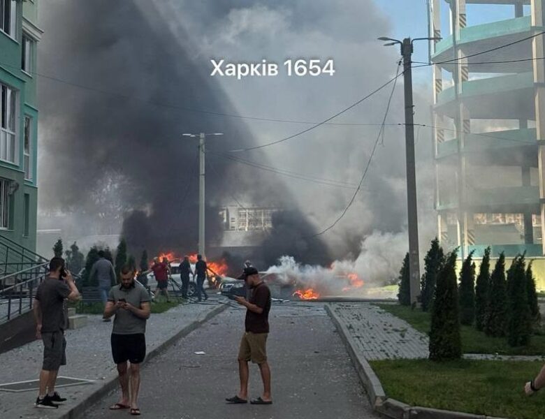 Центр Харкова зазнав удару КАБів, є поранені