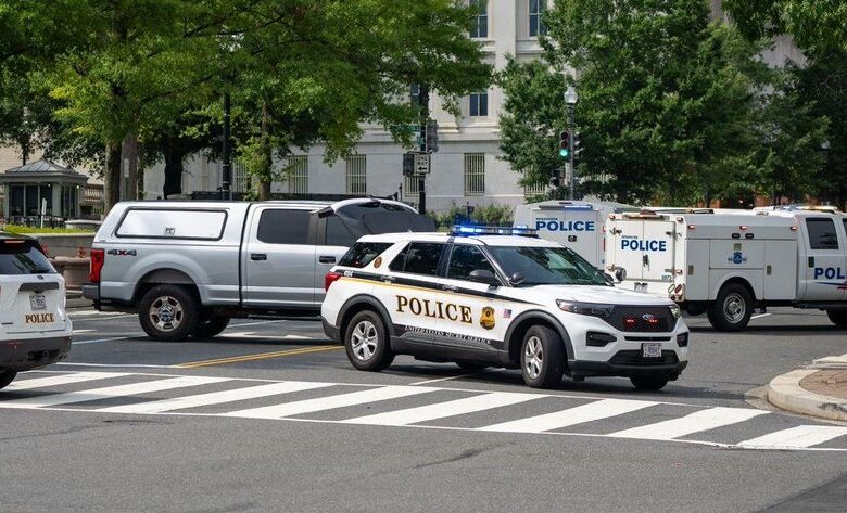 У Білий дім викликали саперів через підозрілий пакет