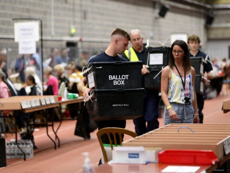 У Британії планують знизить вік для голосування до 16 років