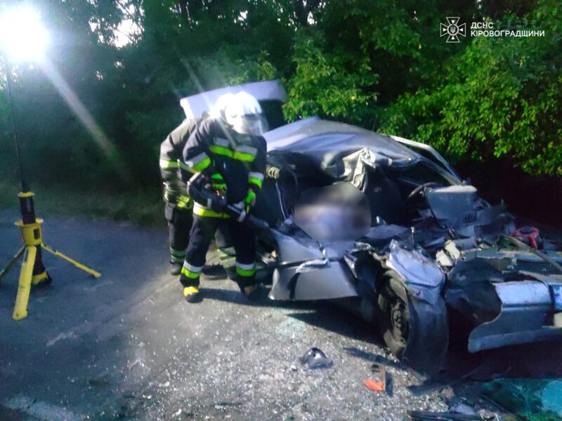 У ДТП на Кіровоградщині загинула 15-річна дівчина