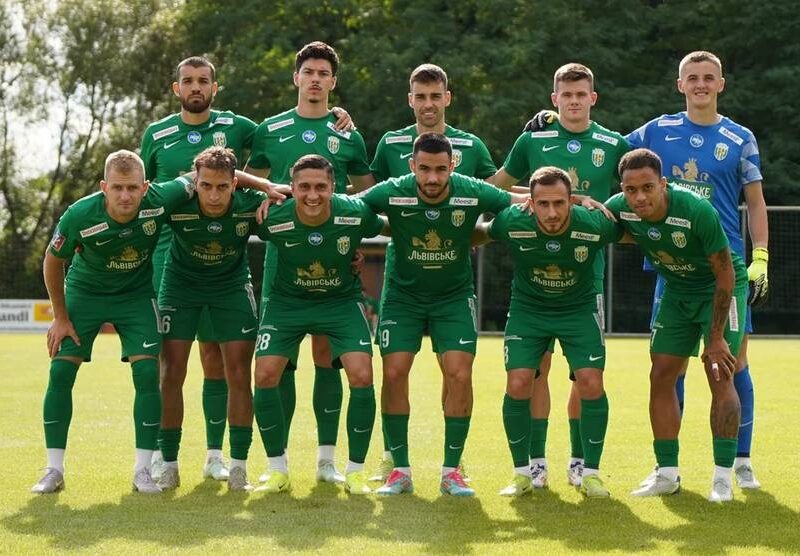 У Карпат нова форма на сезон-2025/26