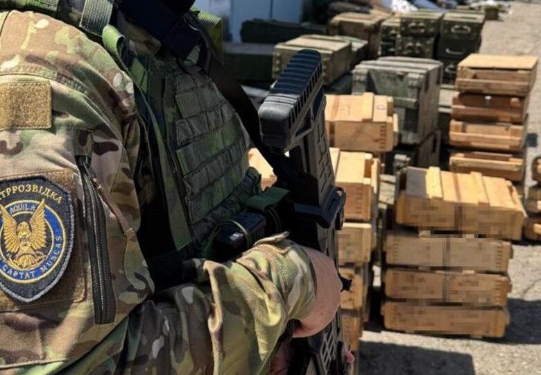 У Харкові виявиди великий схрон зброї