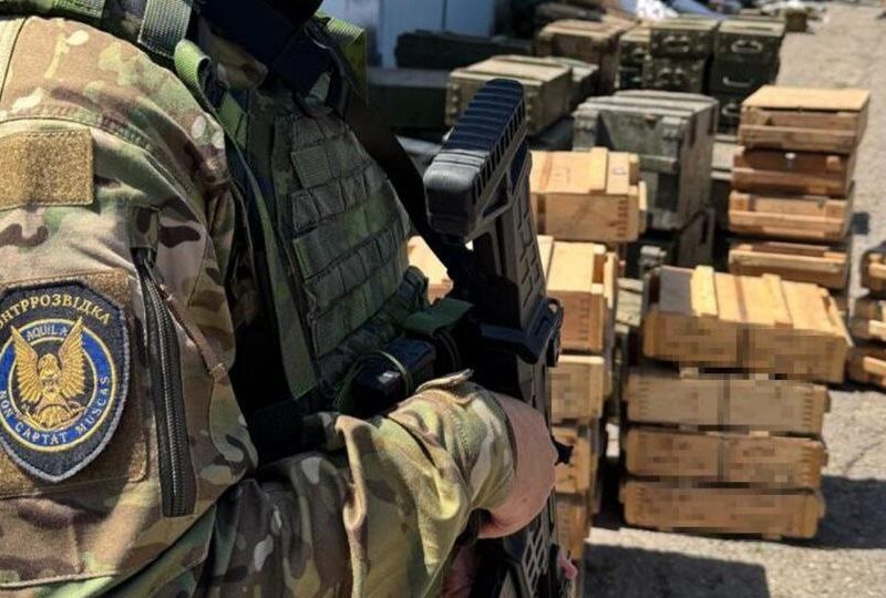 У Харкові виявиди великий схрон зброї