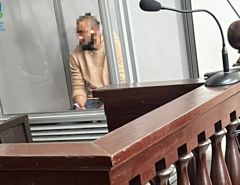 У Львові арештували чоловіка, який порізав дівчинку ножицями