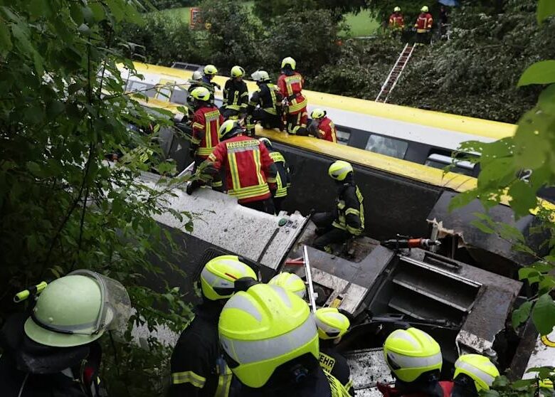 У Німеччині з рейок зійшов потяг: є загиблі
