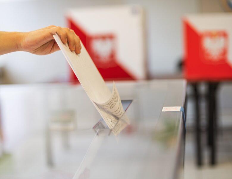 У Польщі досі триває перерахунок голосів