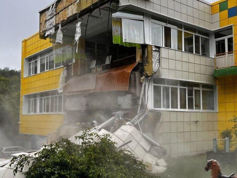 У РФ потужні землетруси і цунамі