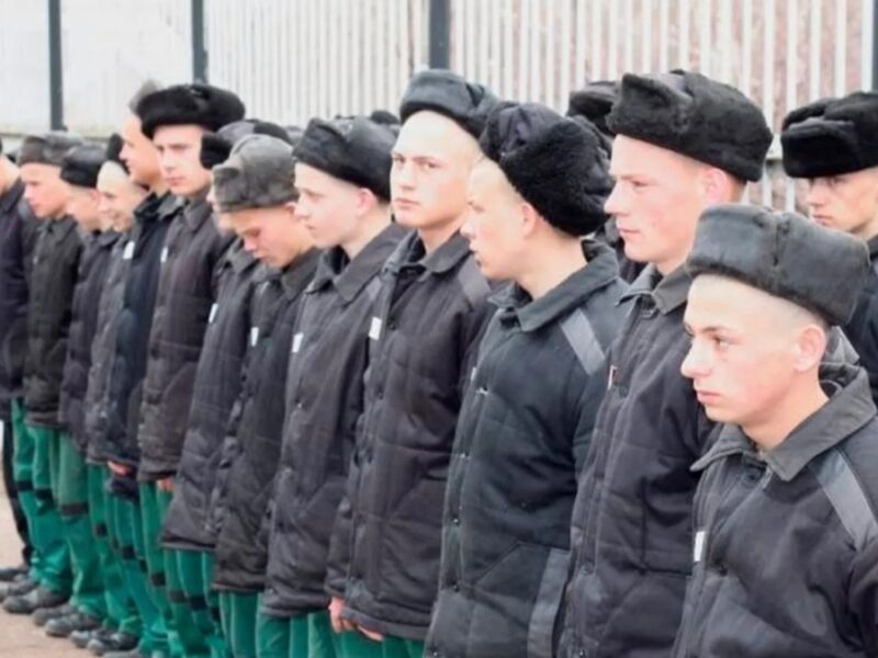 У РФ вигадали новий спосіб відправки в’язнів на війну – розвідка