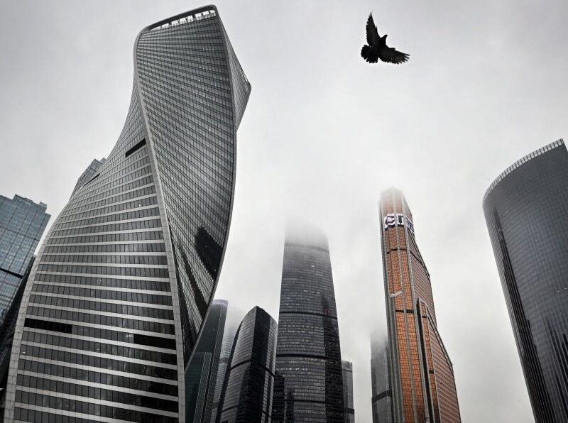 У Росії дефіцит бюджету зріс у шість разів