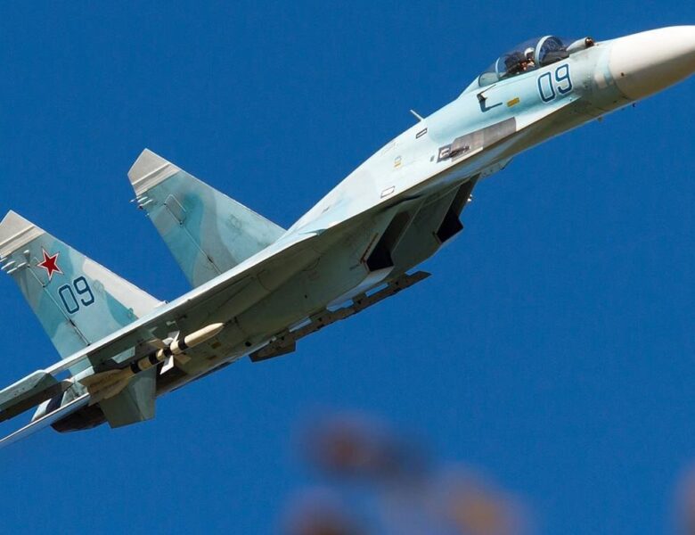 У Росії розбився винищувач Су-27 – соцмережі