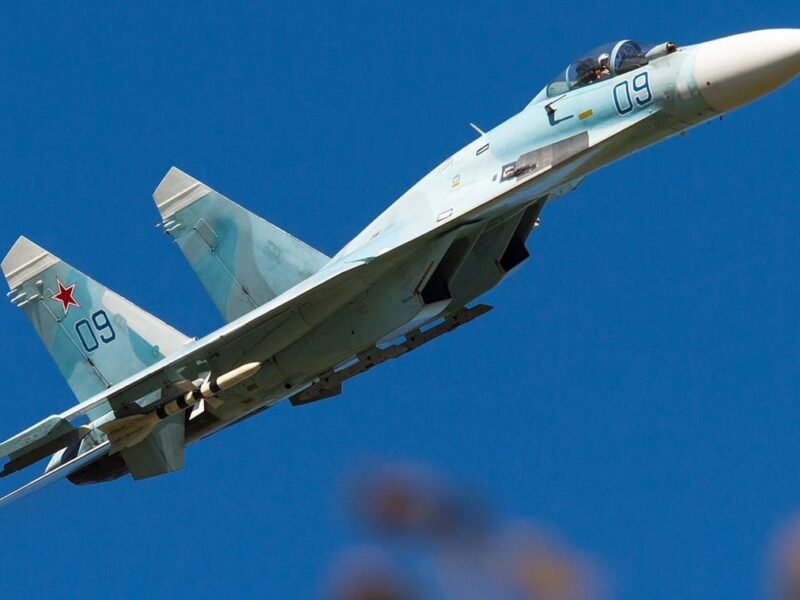 У Росії розбився винищувач Су-27 – соцмережі