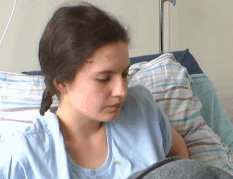 Удар по Києву: дівчина вижила після падіння з 9-го поверху