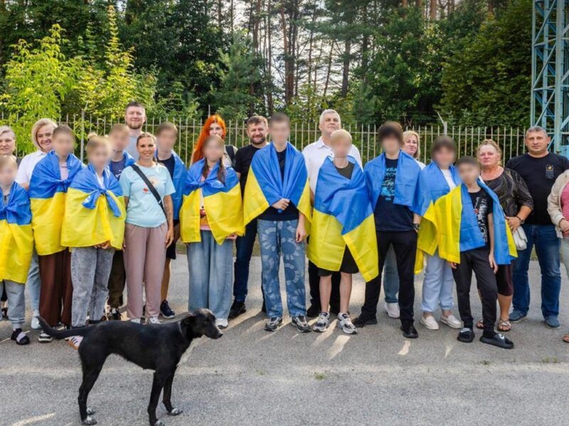 Україна повернула з окупації 11 дітей