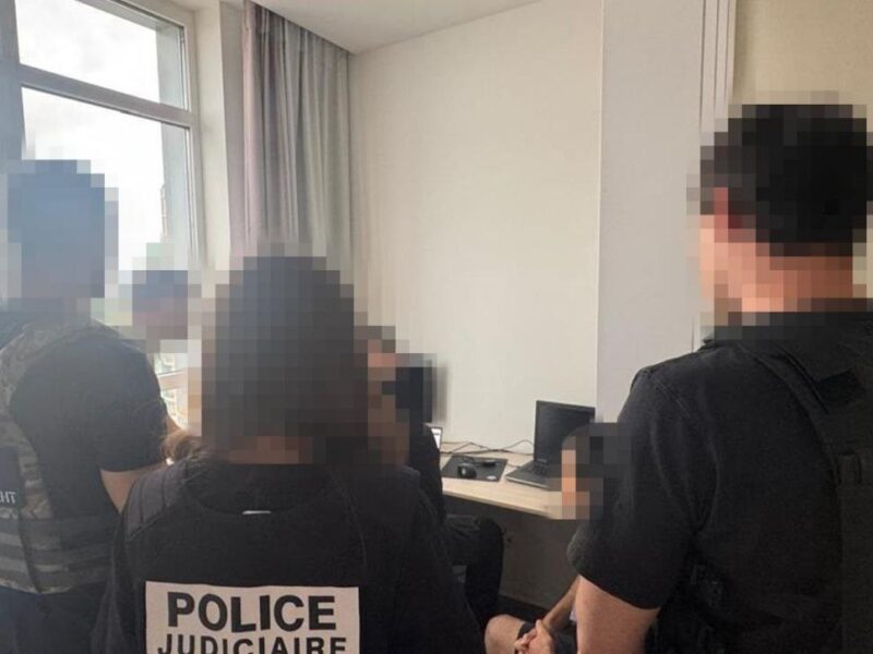 Україна разом з Францією викрили розробника відомої хакерської платформи