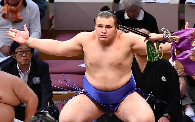 Український сумоїст швидко піднімається вгору по рангах